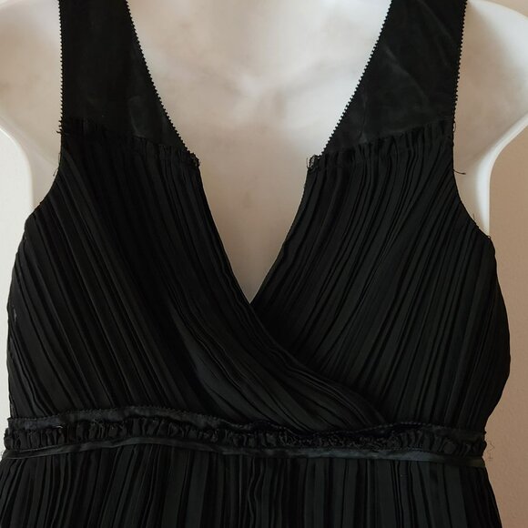 White House Black Market dressy top sz S black NWT - Picture 4 of 4
